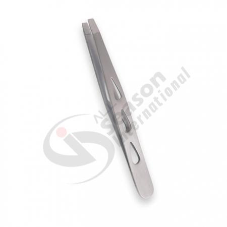 Eye brow tweezers