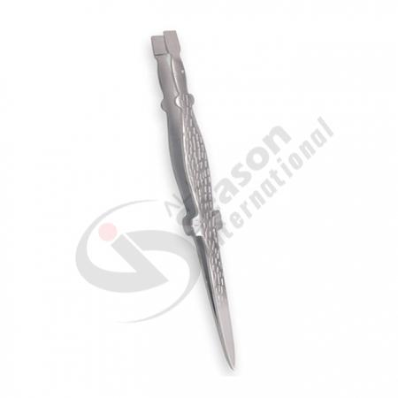 Eye brow tweezers