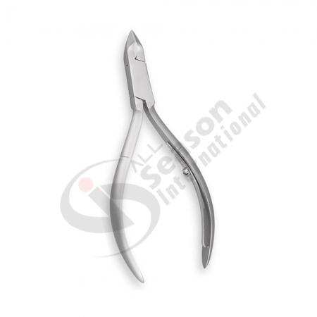 Professional cuticle nipper